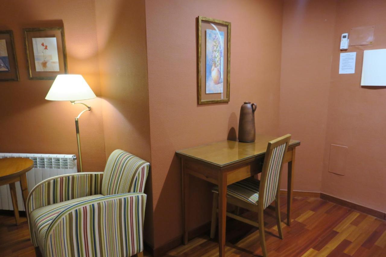 Hotel Las Eras Zafra Oda fotoğraf